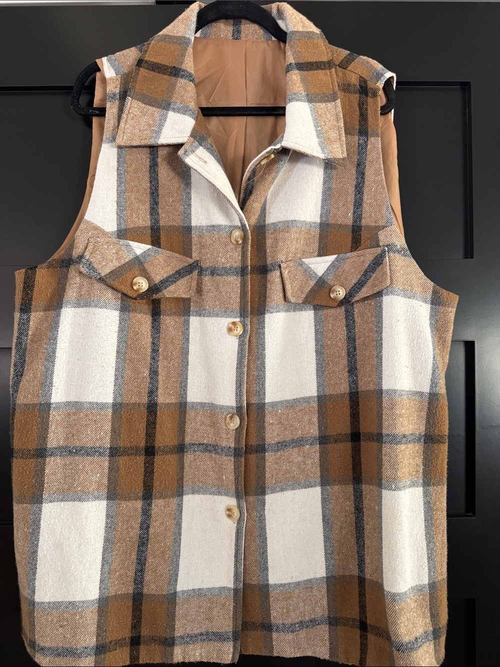 Sleeveless Plaid Button-Front Shacket in Camel and White
